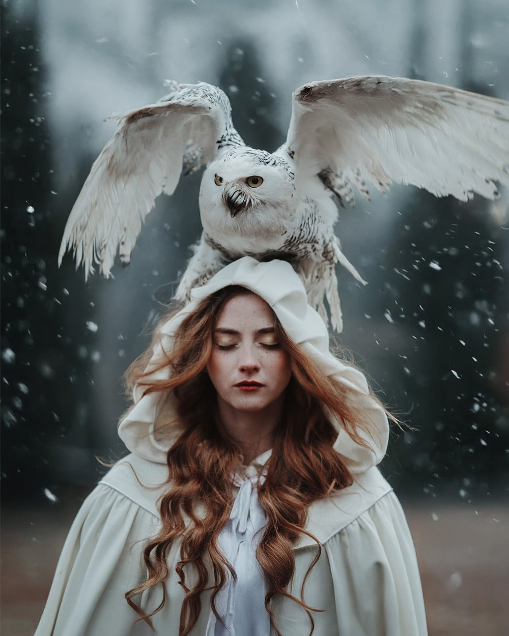 Perfumer 33 | white wool cloak wedding cape – Linennaive