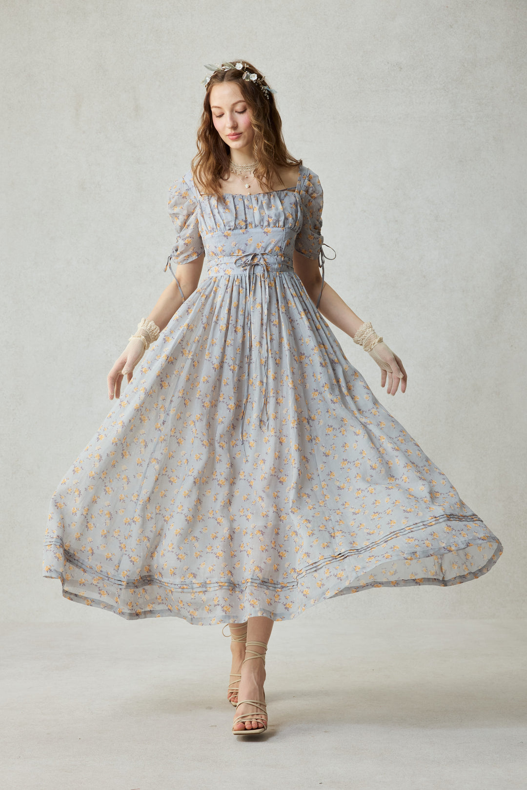 linen corset dress Lillian Bustier L / Ivory The fabric has a lovely texture to it Monette 27 | Corset Linen