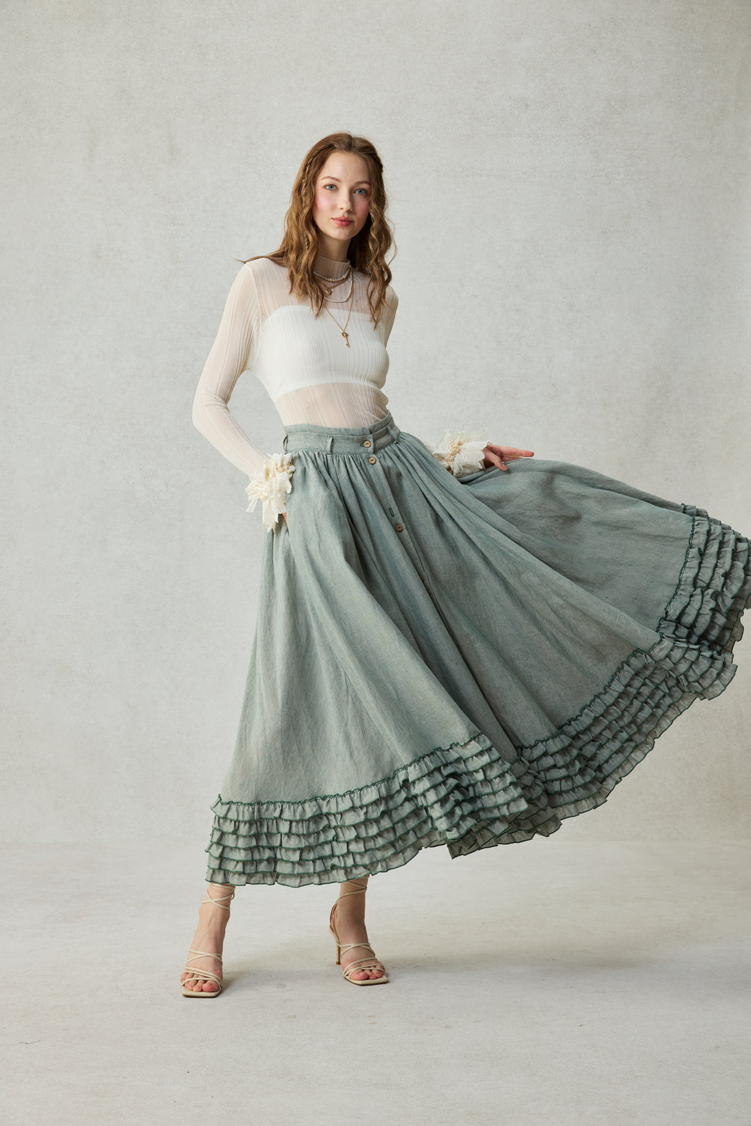 Dorothy 27 | Ruffled maxi linen skirt