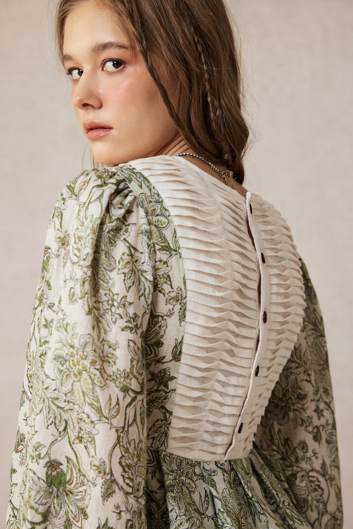 Lydia 18 | Linen Pintucked Puff Sleeve Blouse