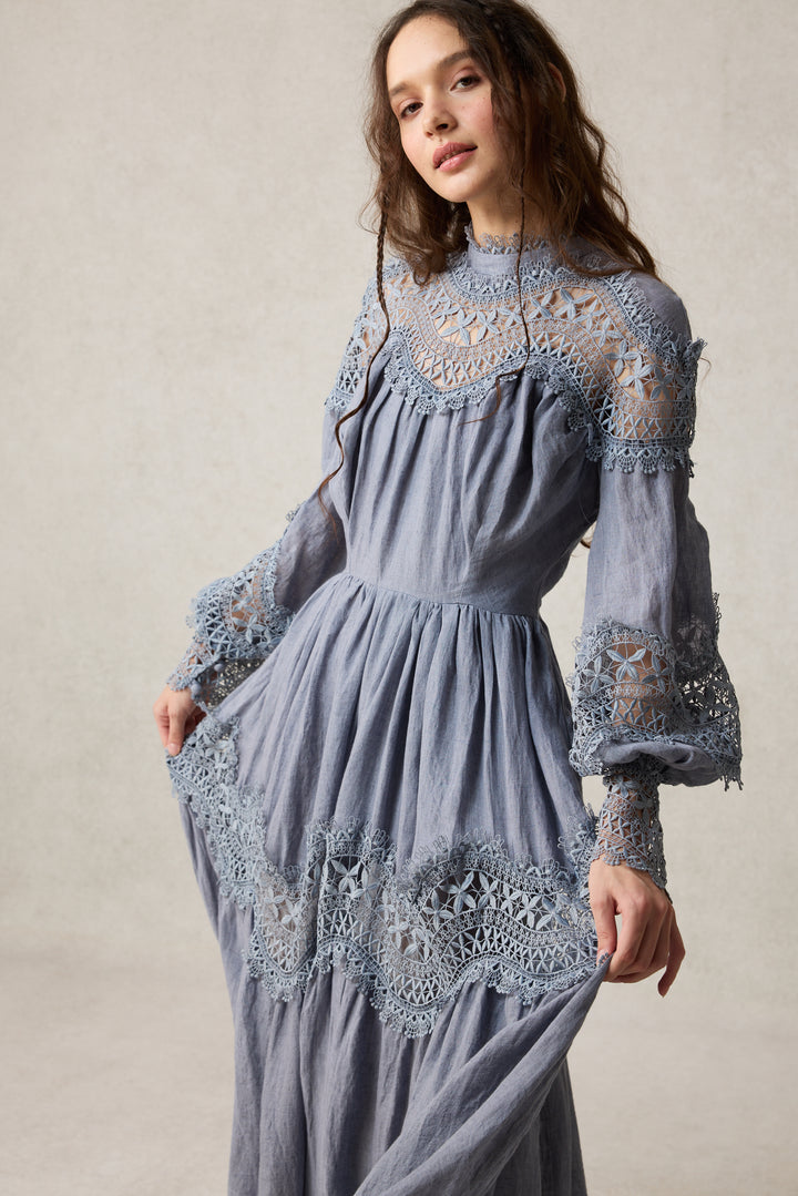 Pearlman 25 | Lace Linen Dress Gown