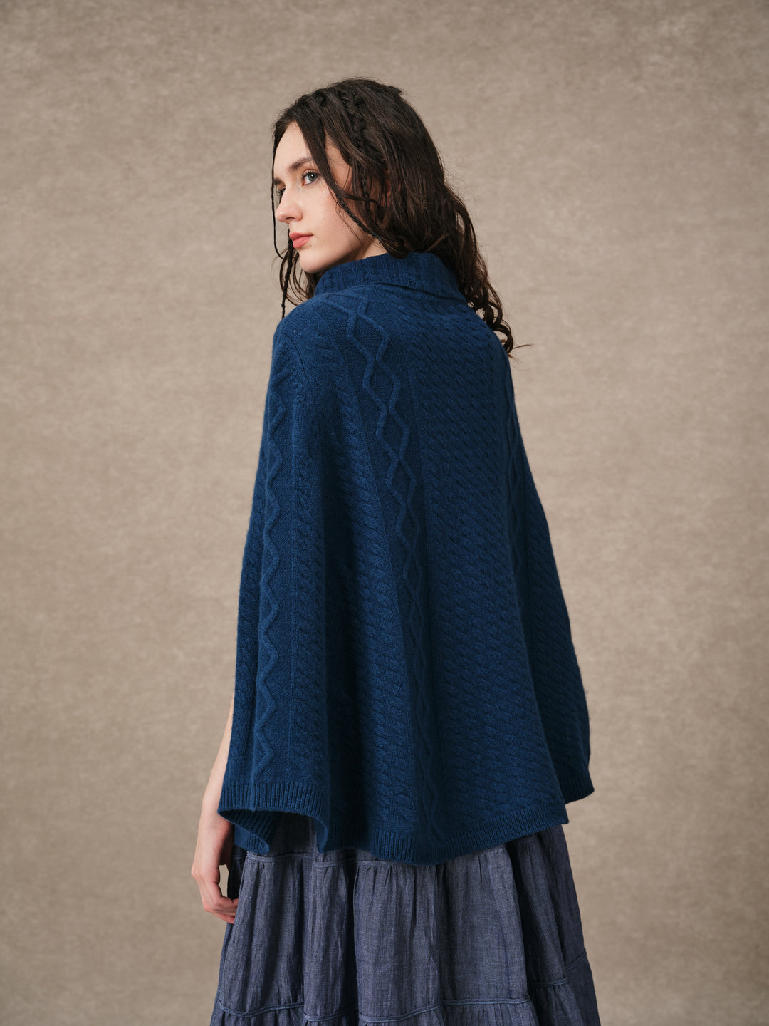 Fleece Cloud | Oversized 100% Wool Knit Poncho