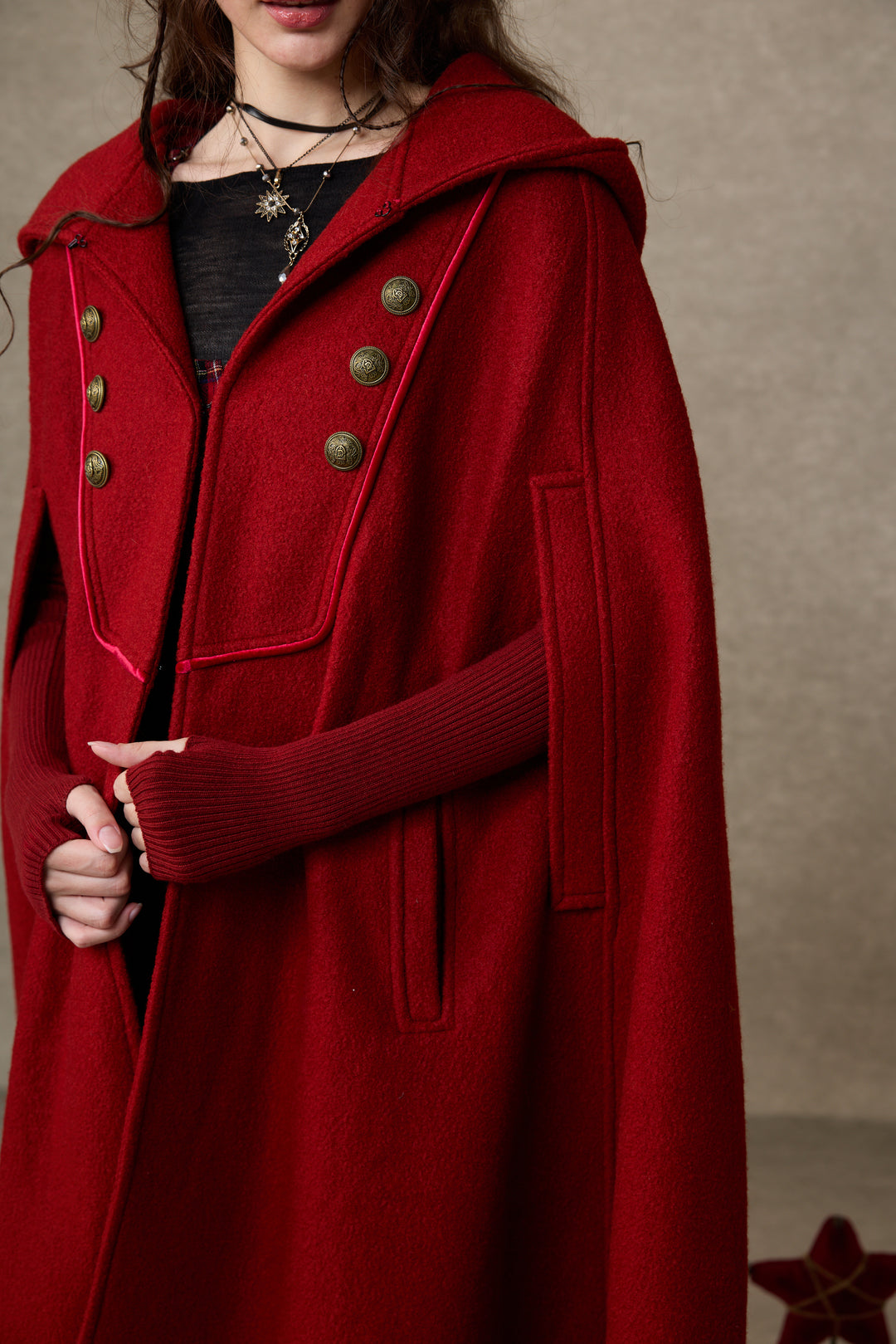 Briar 33 | 100% Wool Hooded Cape Coat