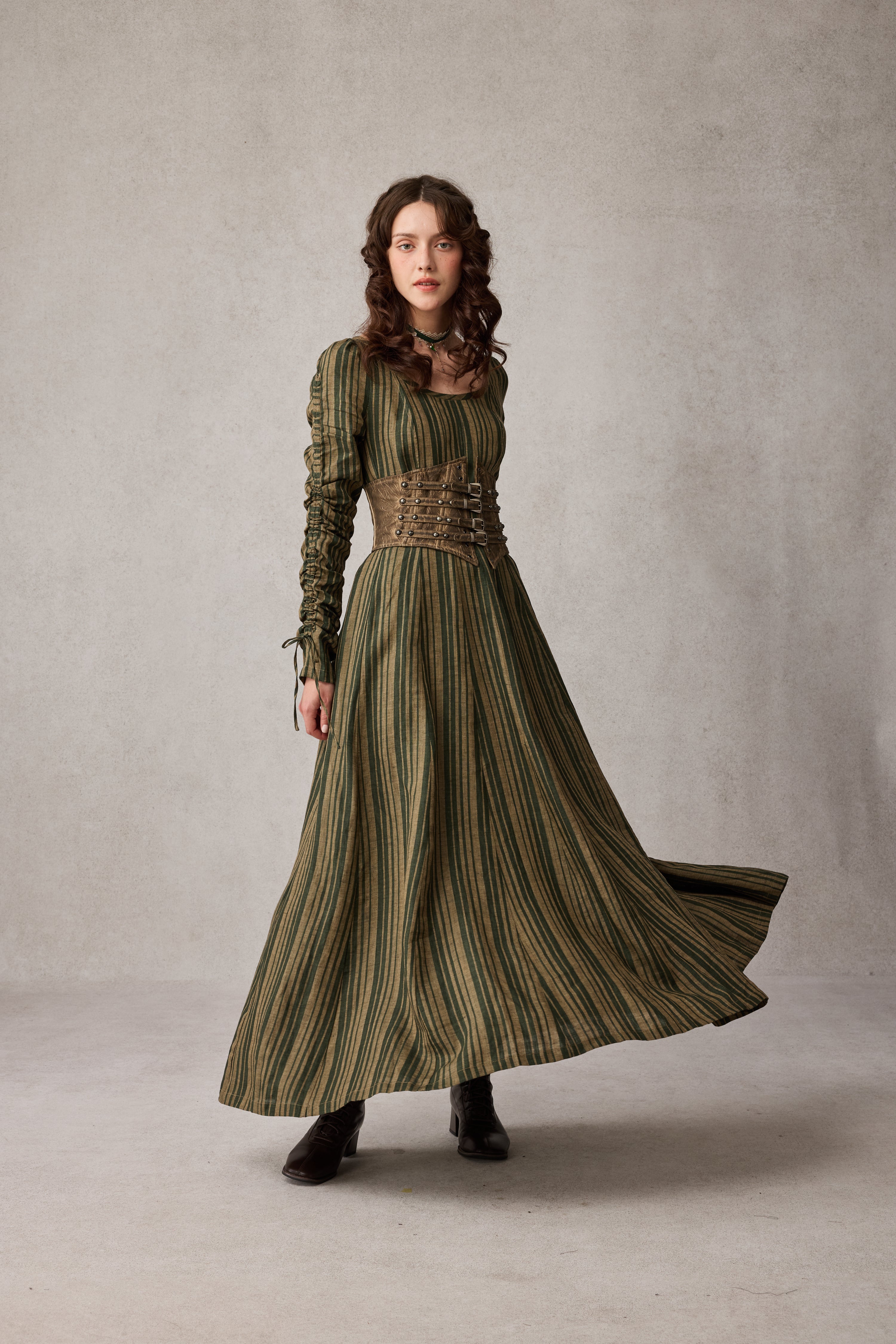 Crystal 17 | Victorian maxi linen dress – Linennaive