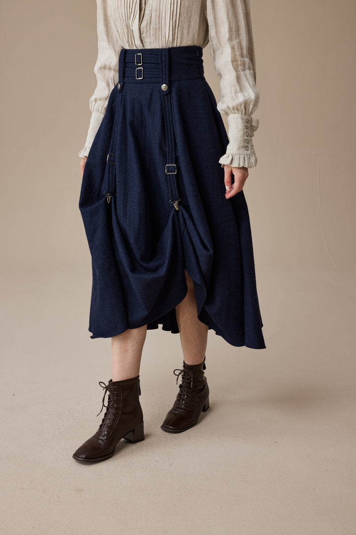 Cynthia 16 | Adjustable wool skirt