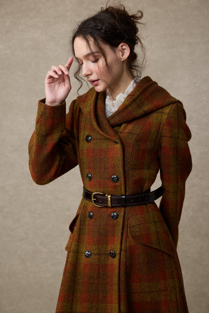 Trista 24 | 100% twill wool hooded coat