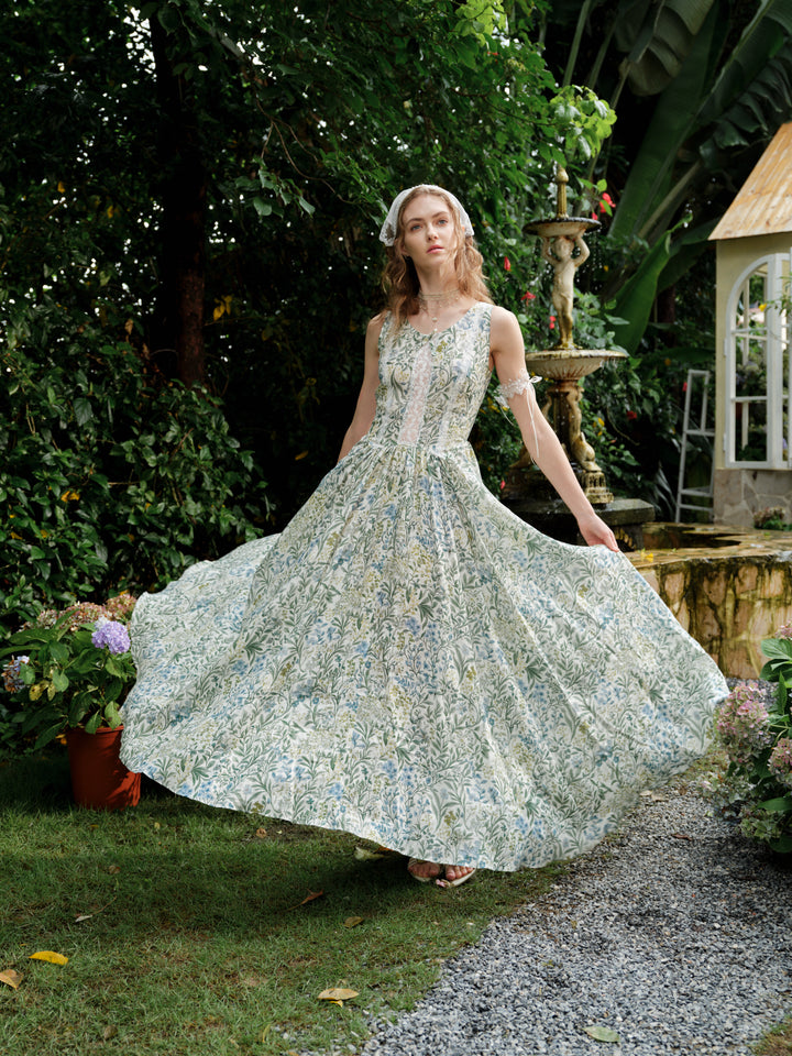 Vanille 18 | Jane’s Garden Dress