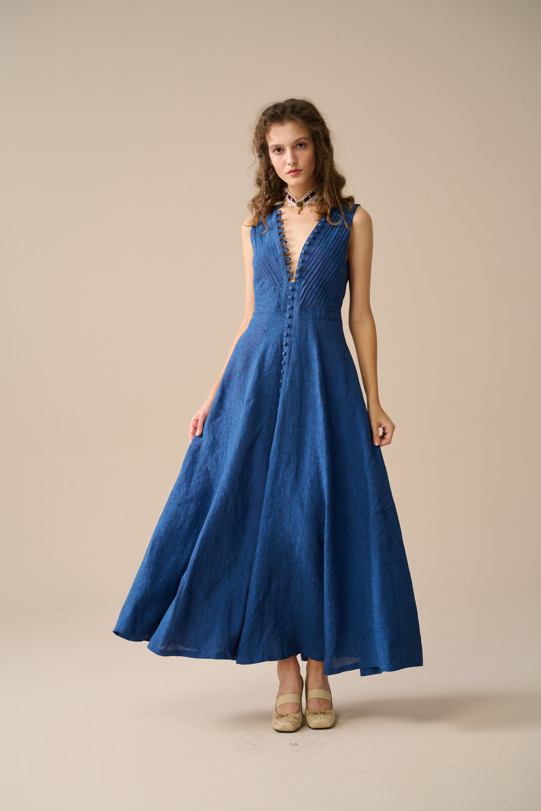 Rebecca 18 | Pleated Maxi Linen Dress Rebecca 18 | Pleated Maxi Linen Dress
