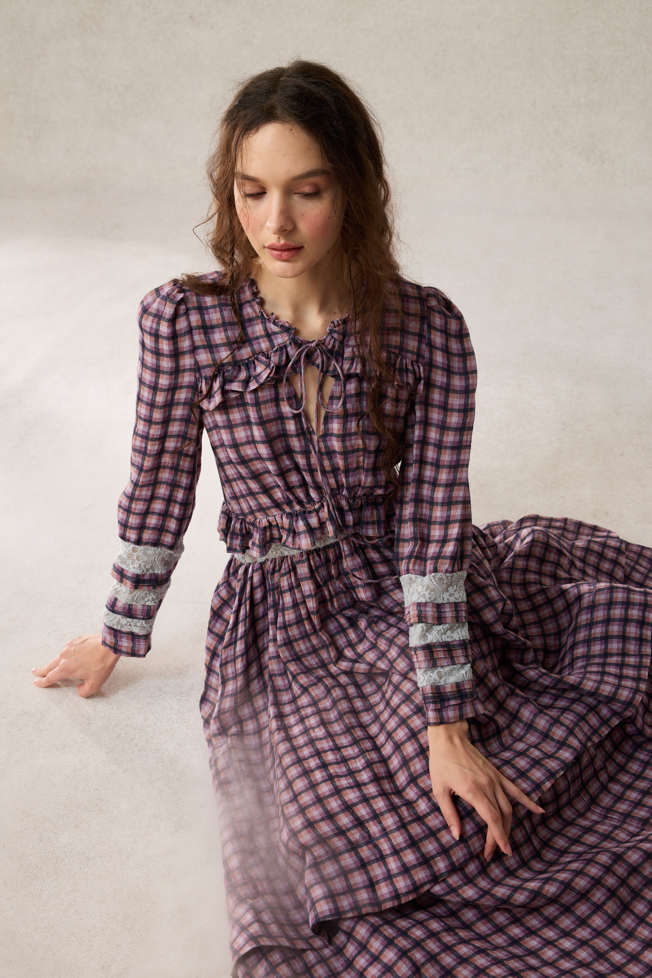 Rosewood 17 | Lace Linen Dress Gown – Linennaive