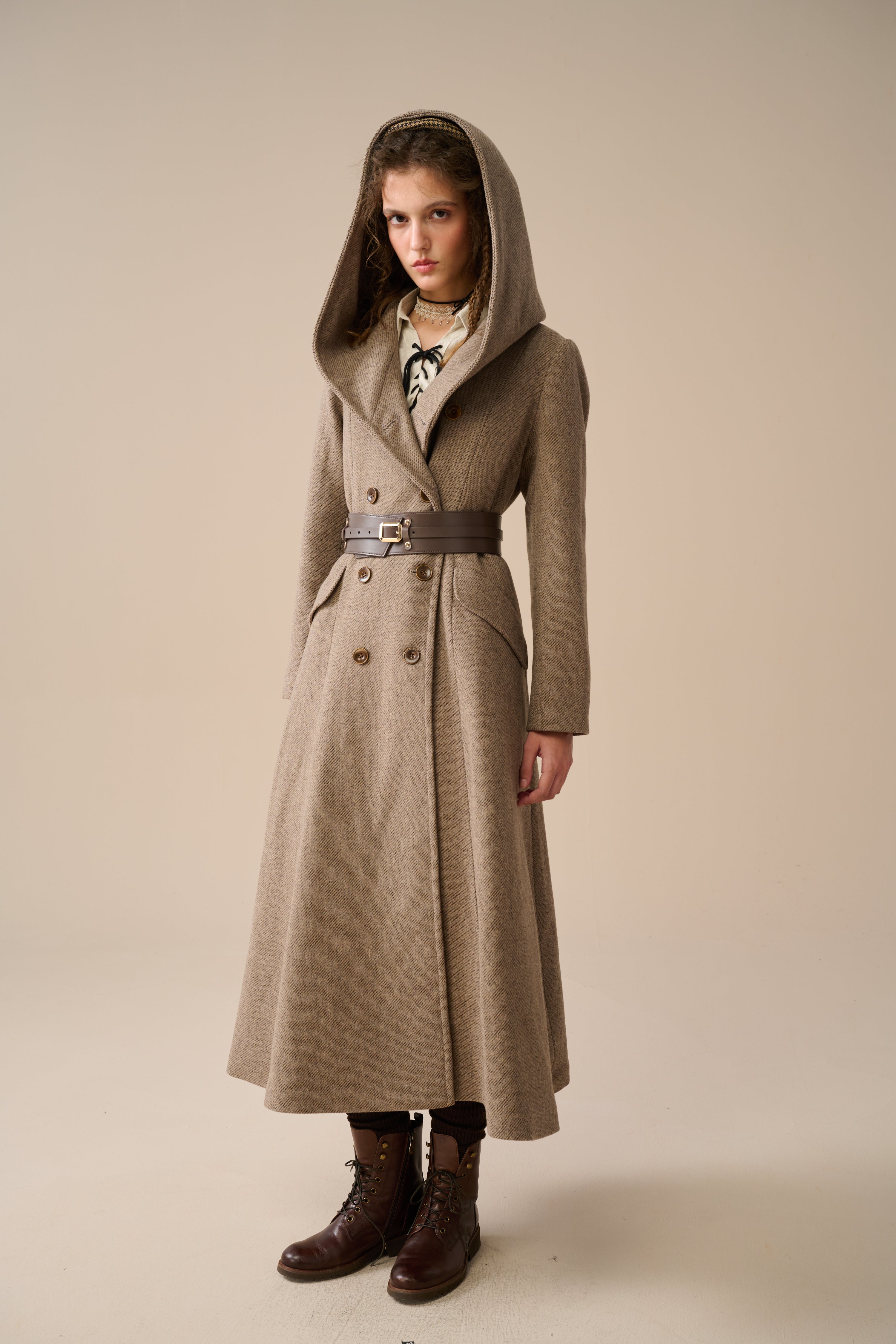 Trista 24 | 100% twill wool hooded coat – Linennaive