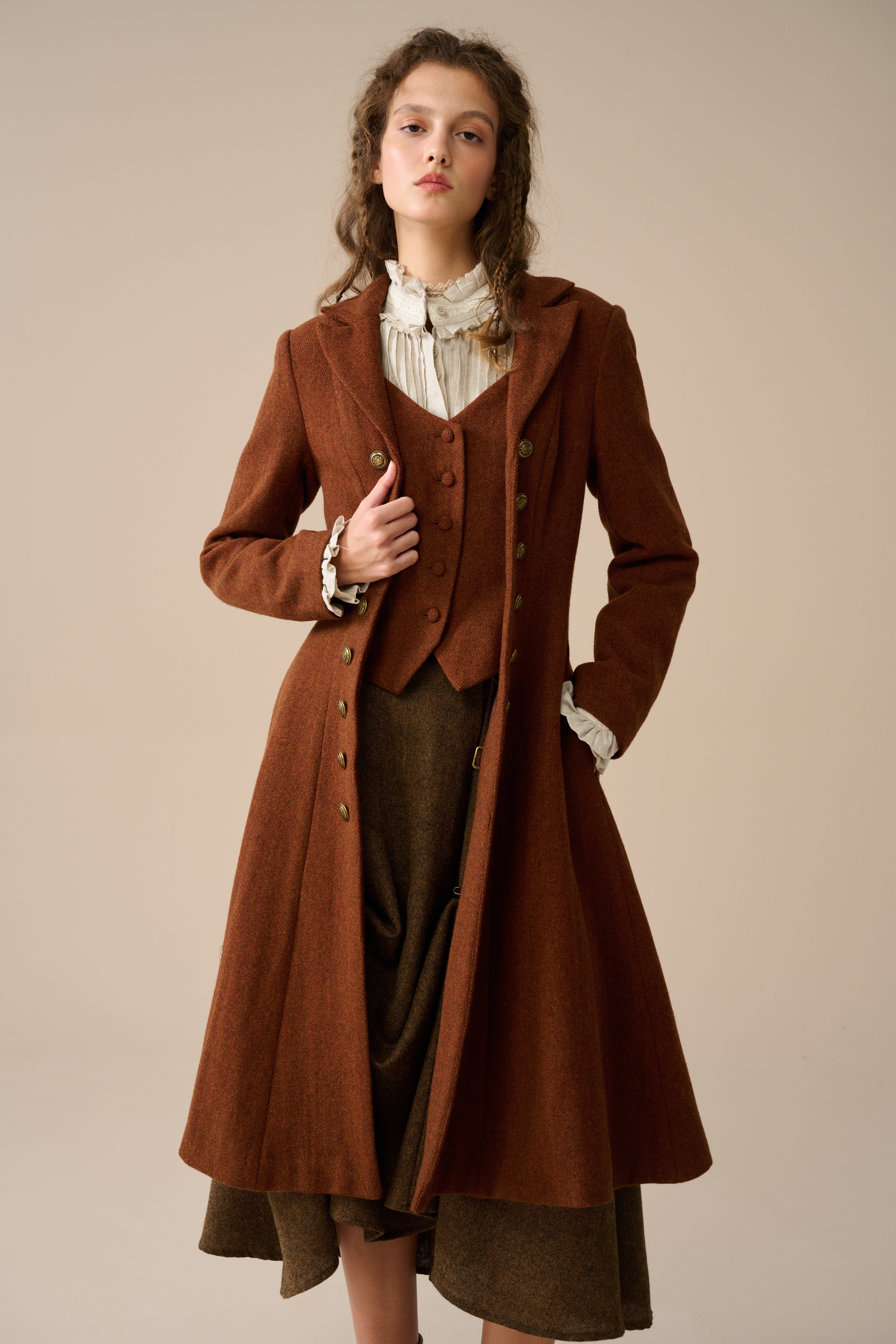 Doreen 15 |Vest-Layered 100% Wool Coat – Linennaive