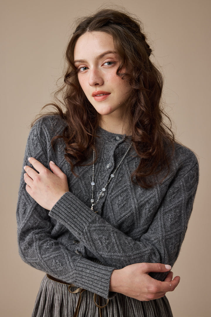 Flurry 17 | 100% Wool Sculptured Knitwear Cardigan