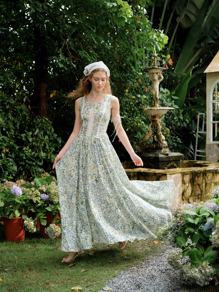 Vanille 18 | Jane’s Garden Dress