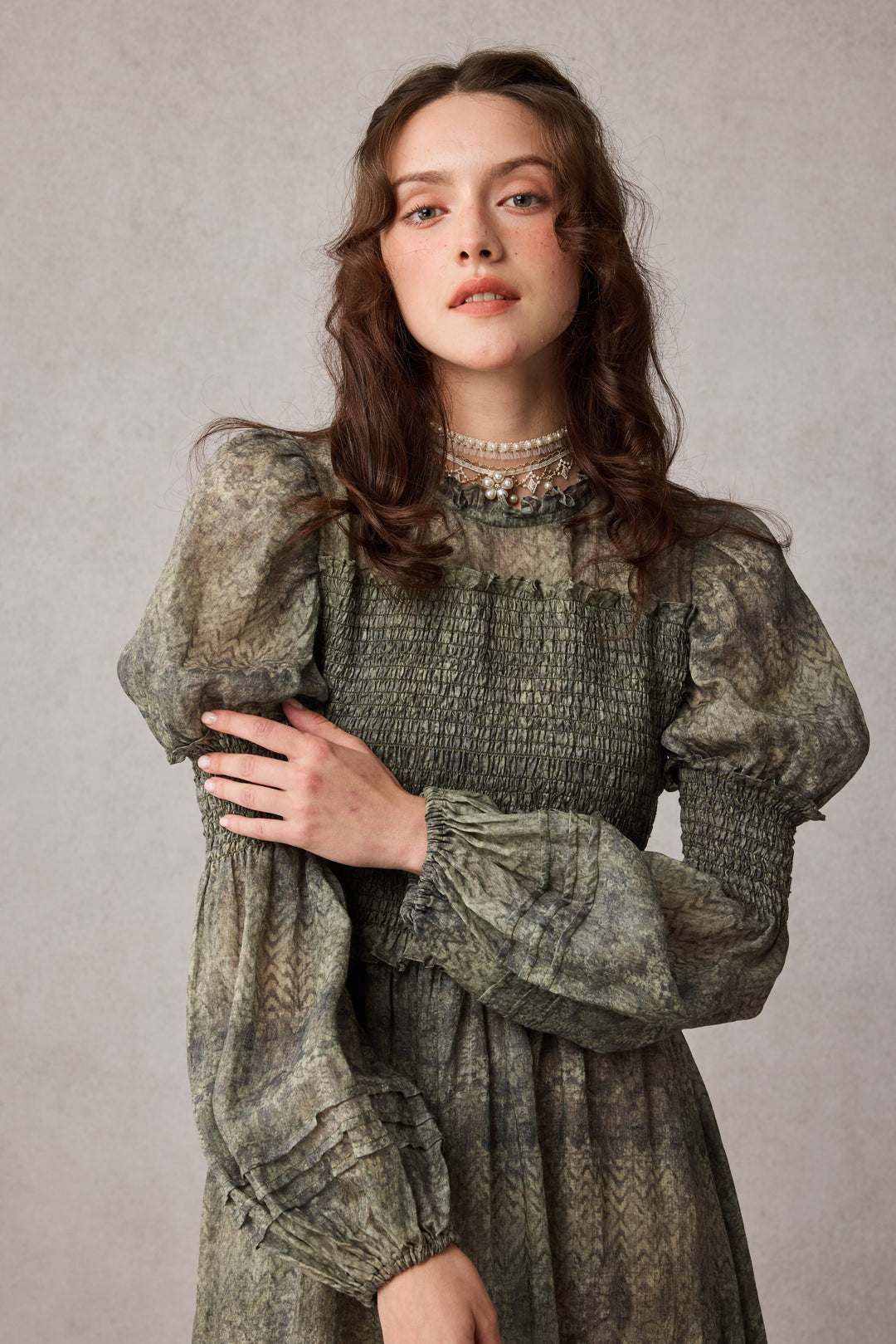 Jane 33 |Edward Smocking Linen Dress Chemise