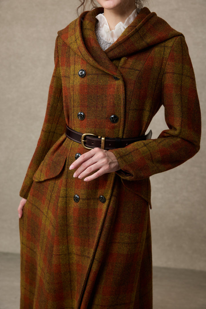 Trista 24 | 100% twill wool hooded coat