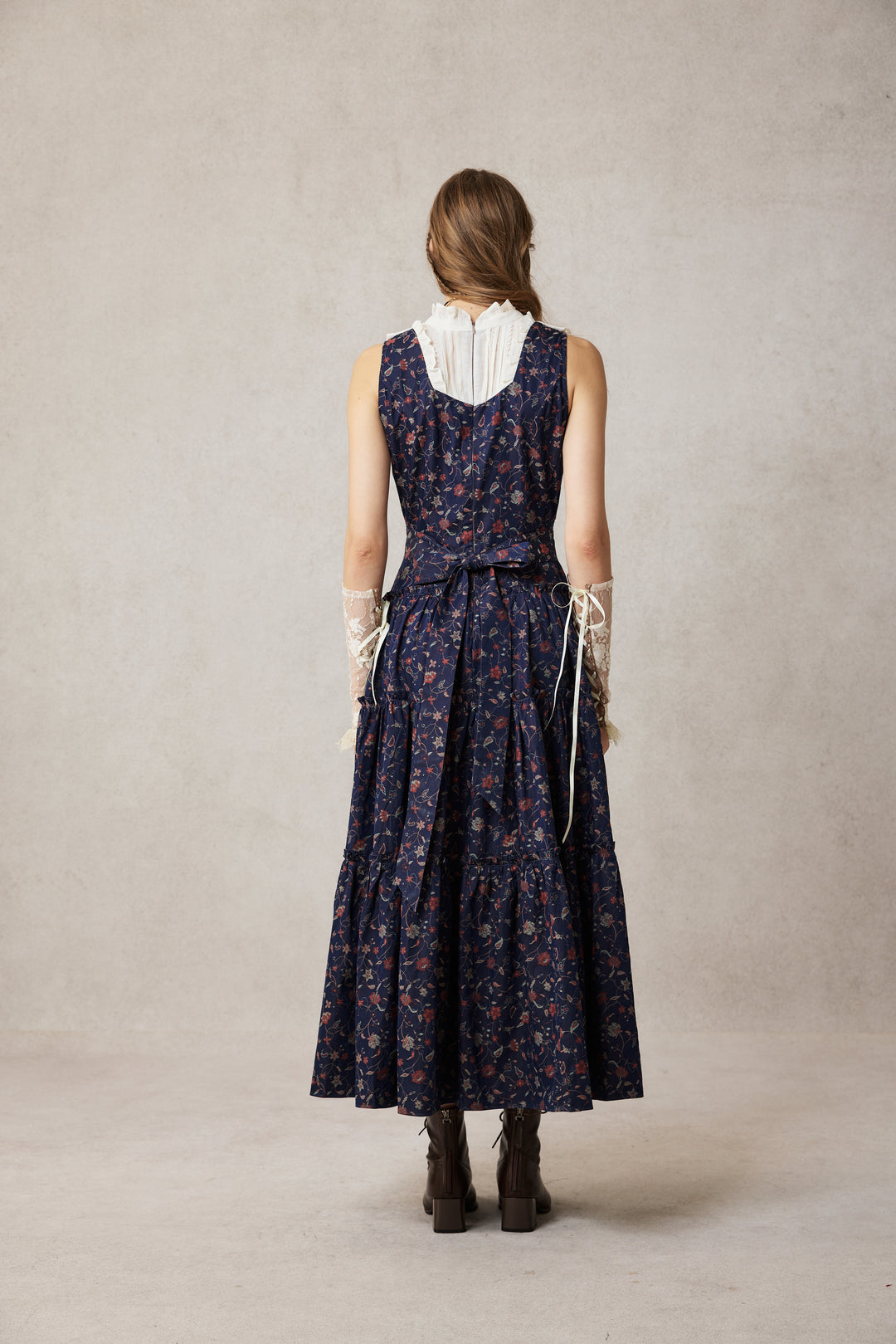 Úrsula 24 | Vintage linen Tiered Dress