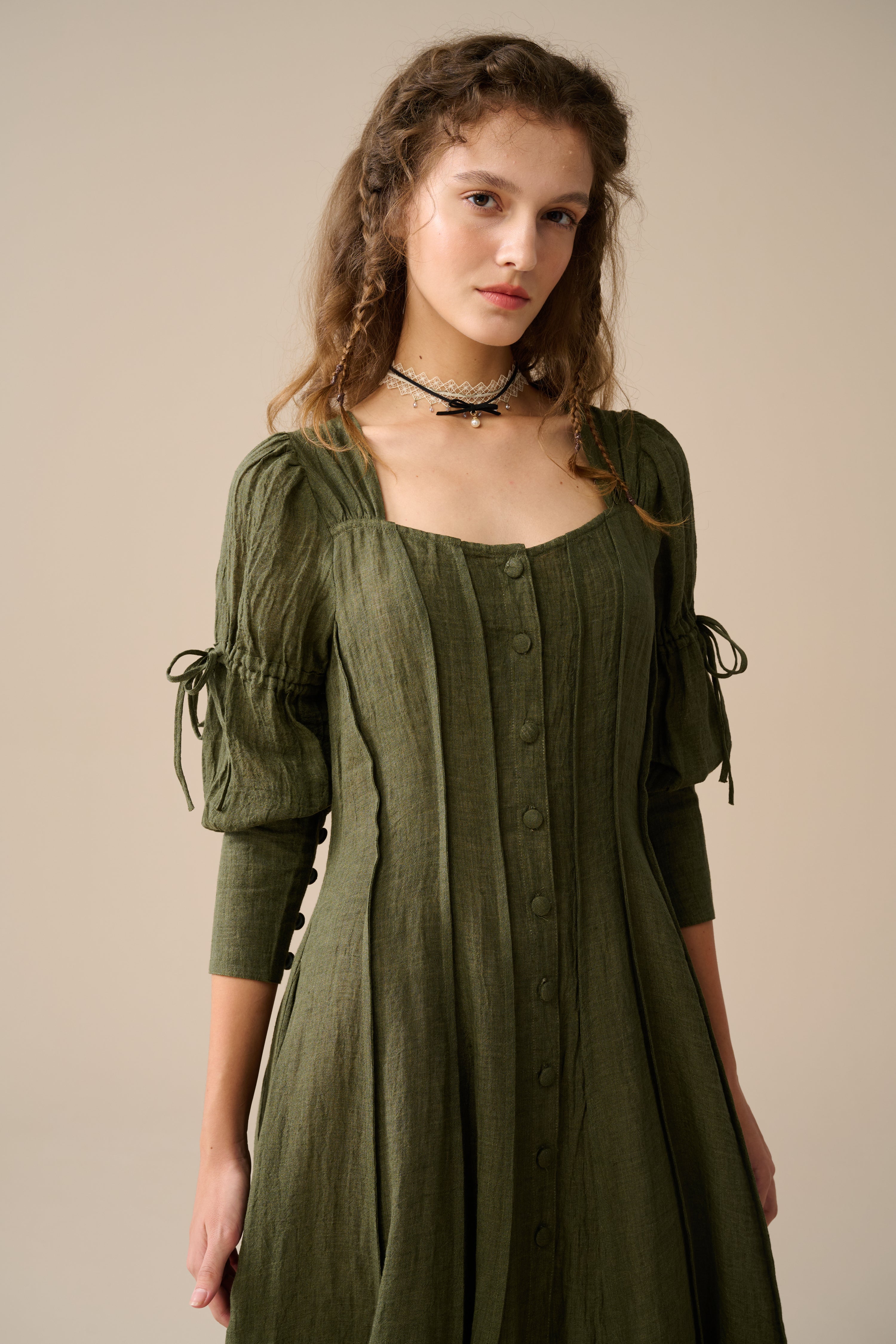 【完売品】サンサカエプチ　Laura smocked dress Laura 31 | Pintucked Maxi Linen Dress – Linennaive