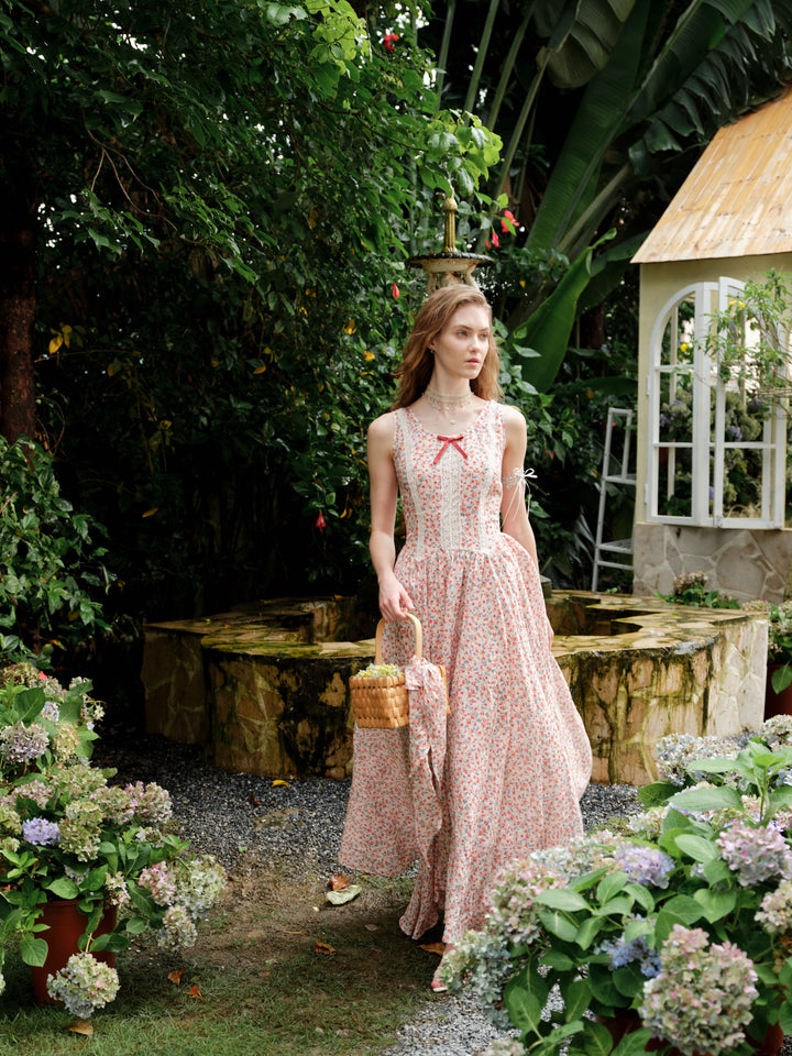 Vanille 18 | Jane’s Garden Dress
