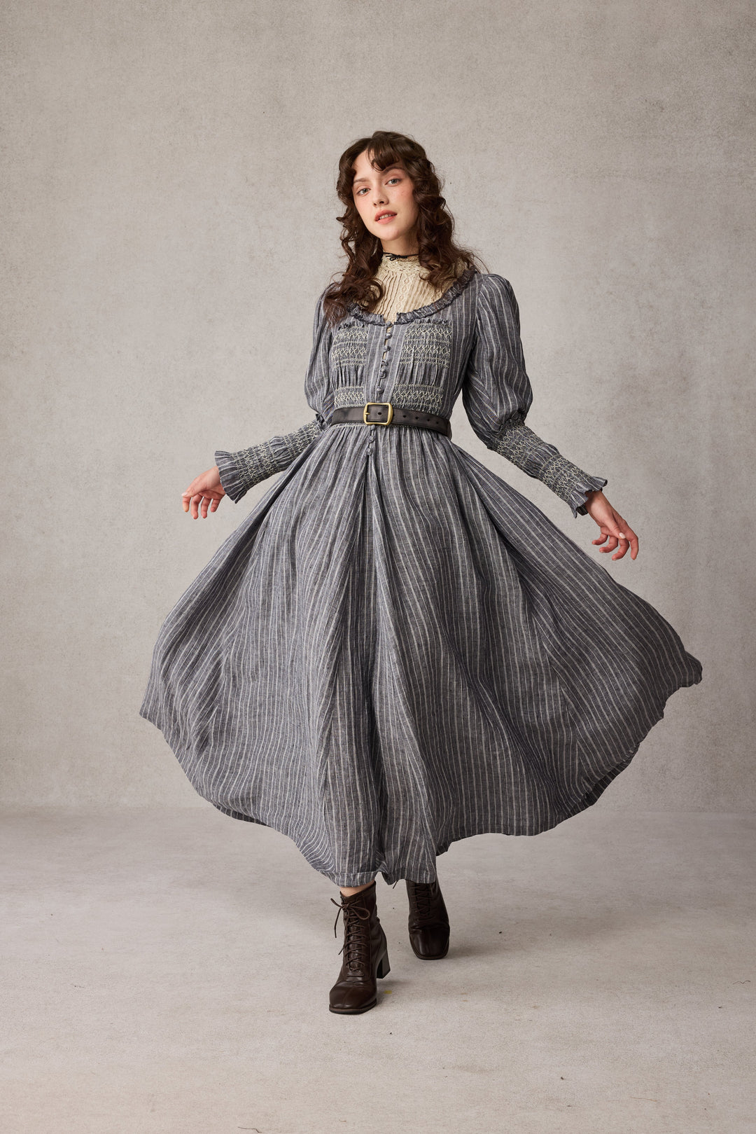 Jasmine 21 |smocking linen dress