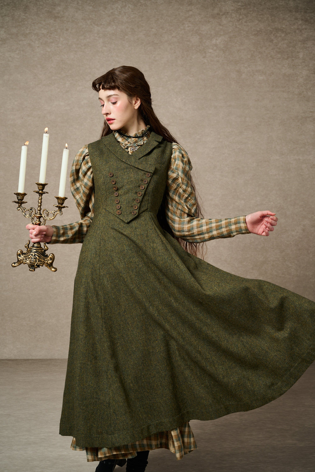 Helen 17| Vintage wool dress – Linennaive - Main Image