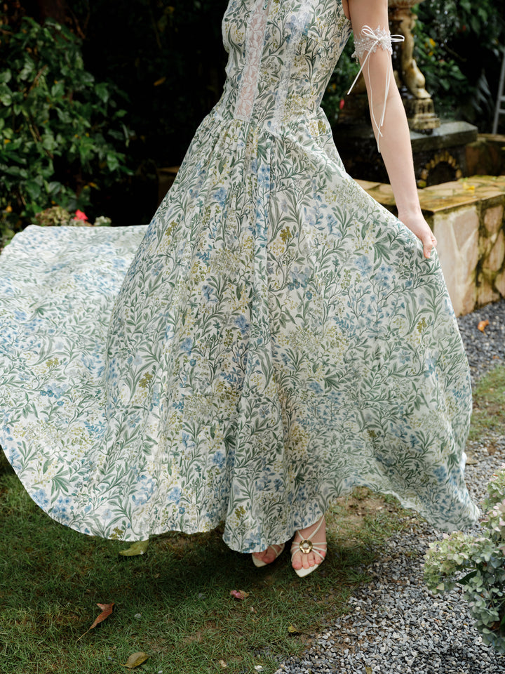Vanille 18 | Jane’s Garden Dress