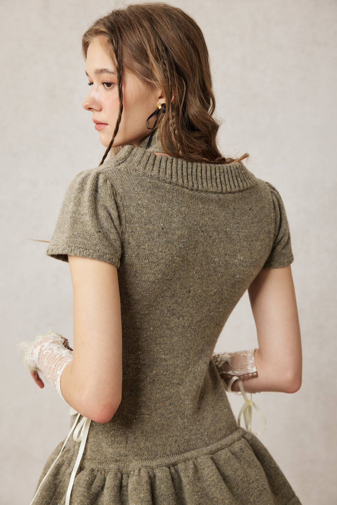 Lilypond 13 | 100% Wool Cable Knit Tiered Dress with scarf