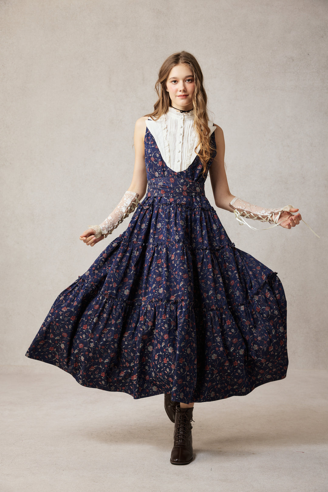 Úrsula 24 | Vintage linen Tiered Dress