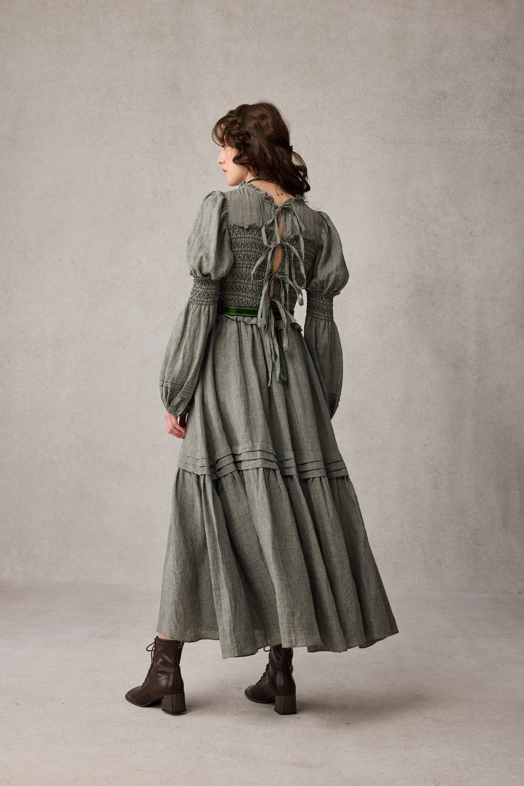 Jane 33 |Edward Smocking Linen Dress Chemise