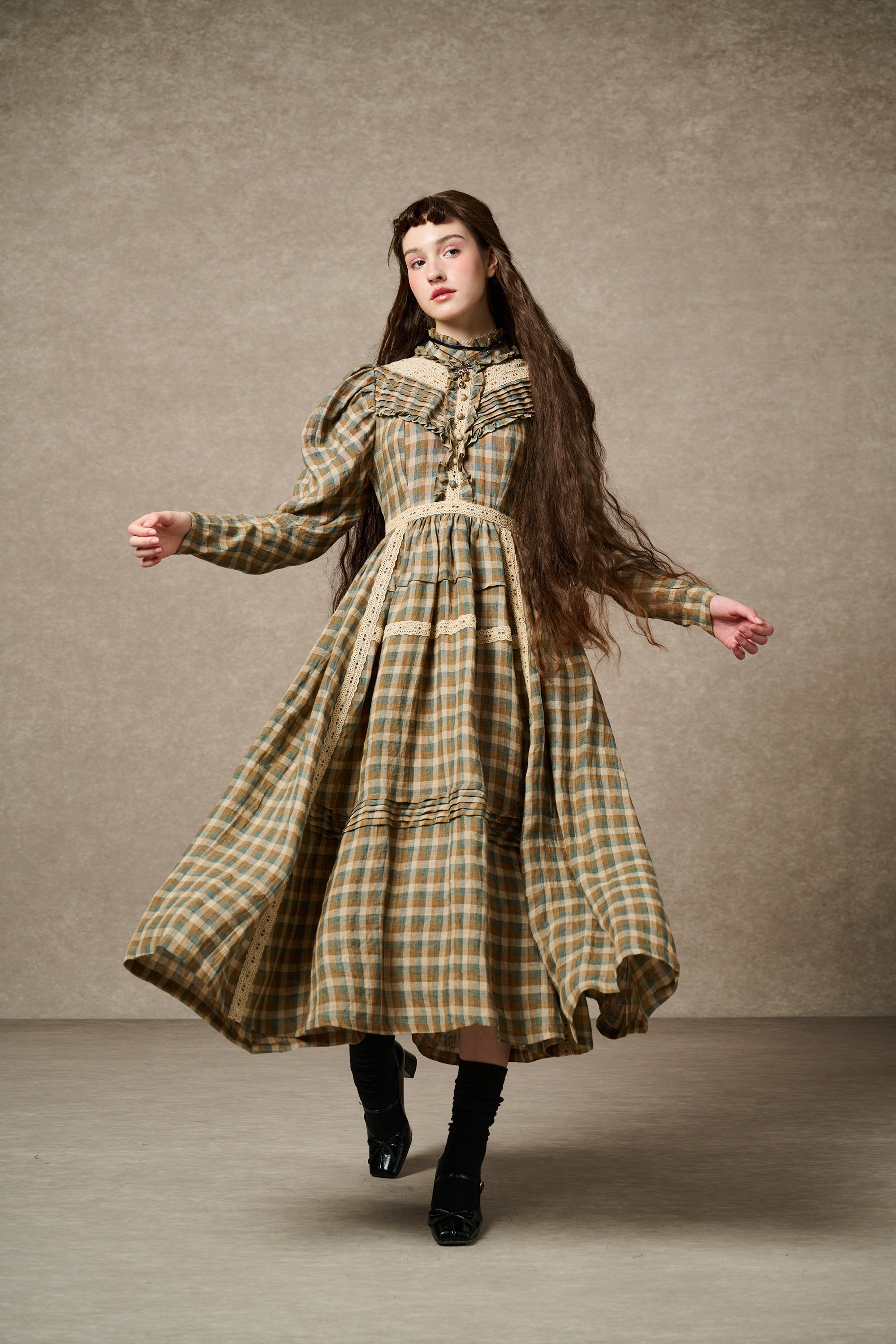 MARY 18 | VINTAGE LINEN DRESS GOWN – Linennaive