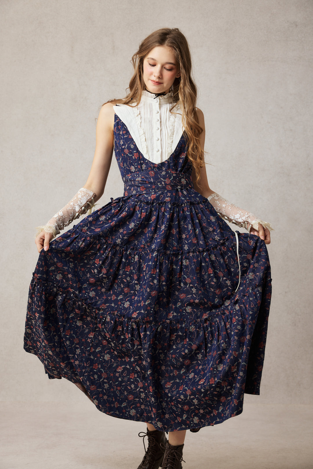 Úrsula 24 | Vintage linen Tiered Dress