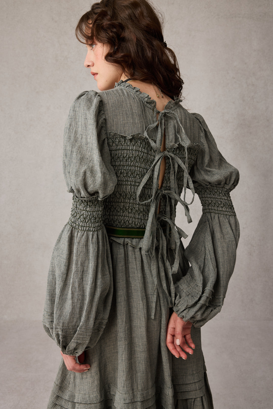 Jane 33 |Edward Smocking Linen Dress Chemise