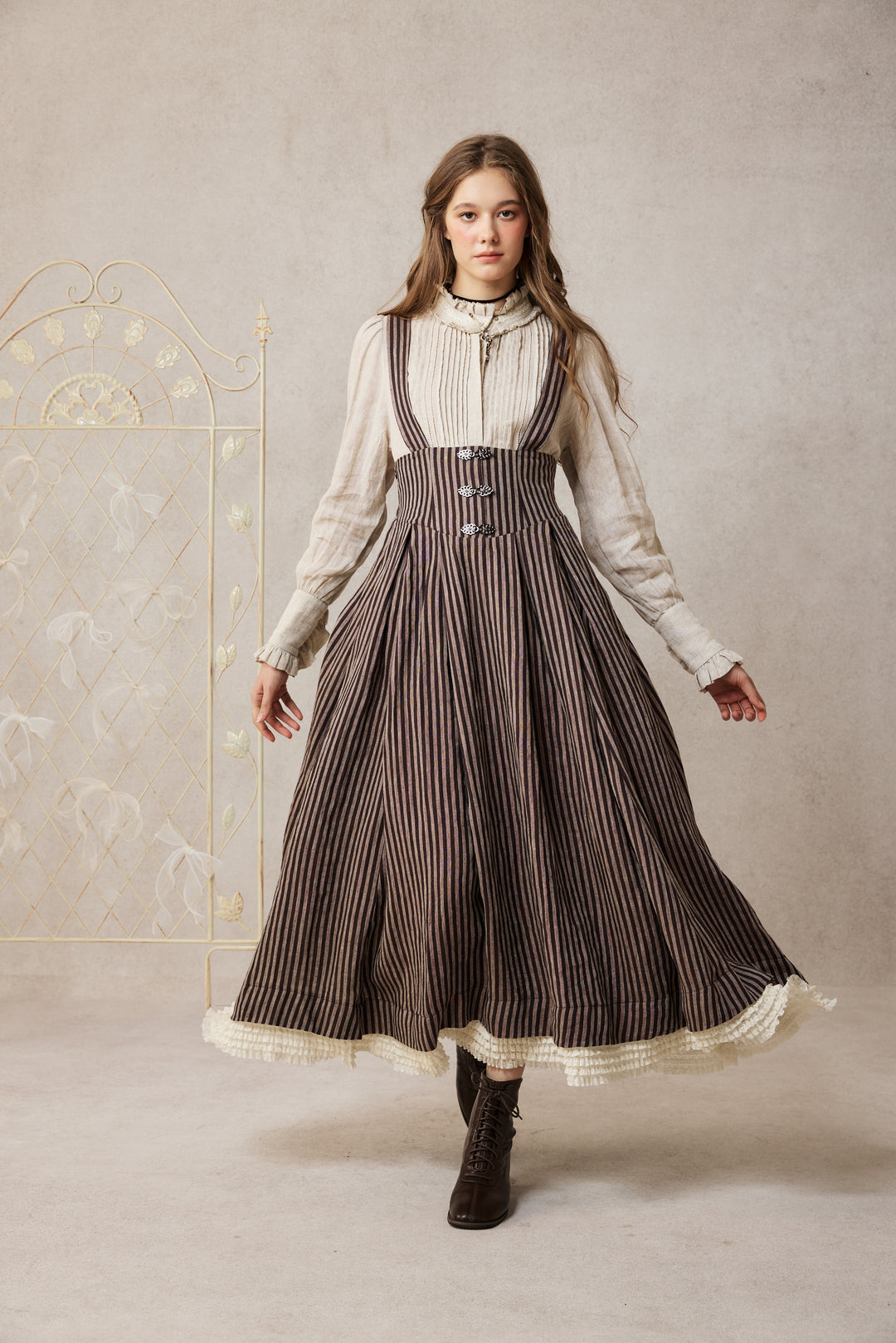 Clarise 22 |Retro Linen Skirt & Cape (2 pieces)