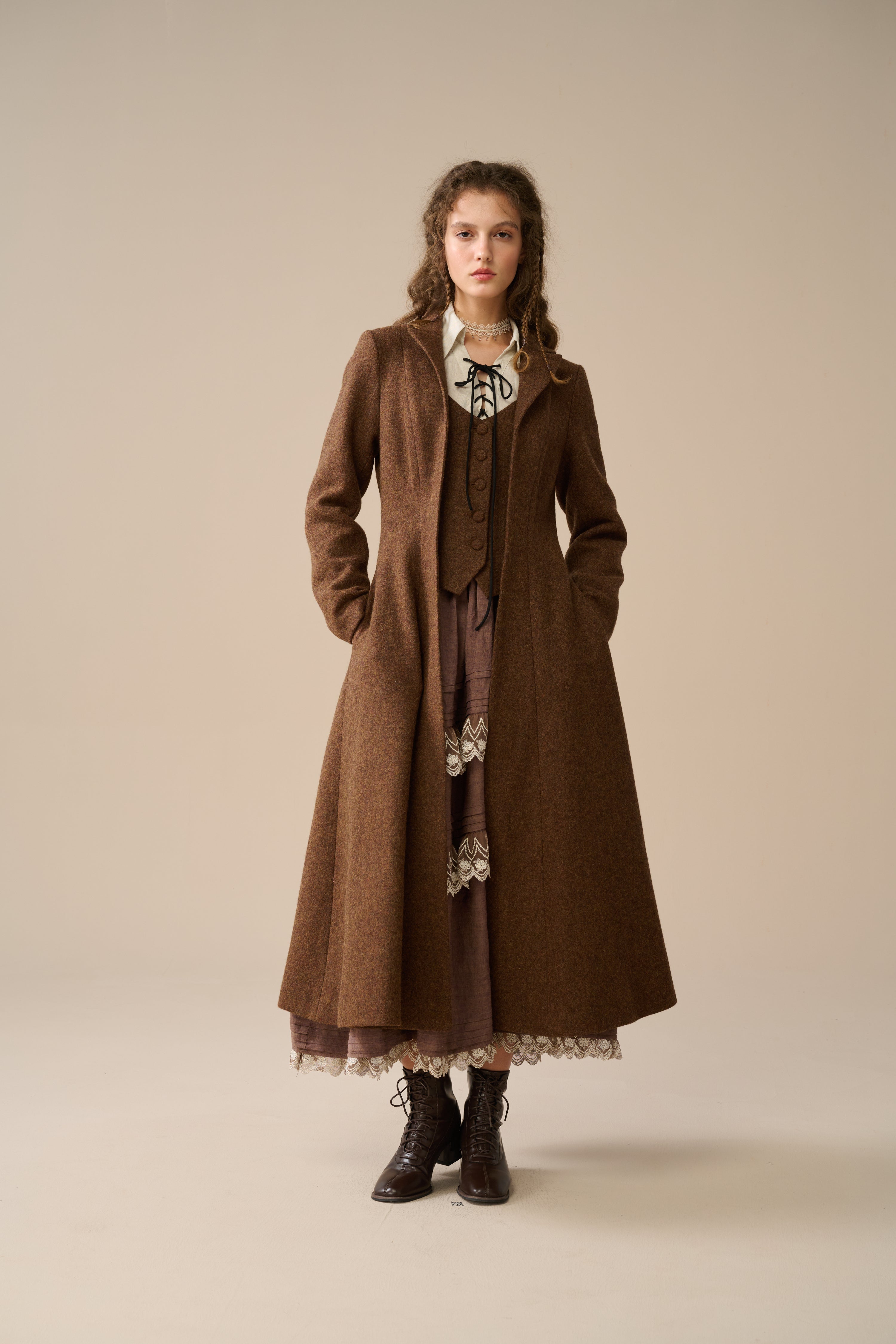 Doreen 15 |Vest-Layered 100% Wool Coat – Linennaive