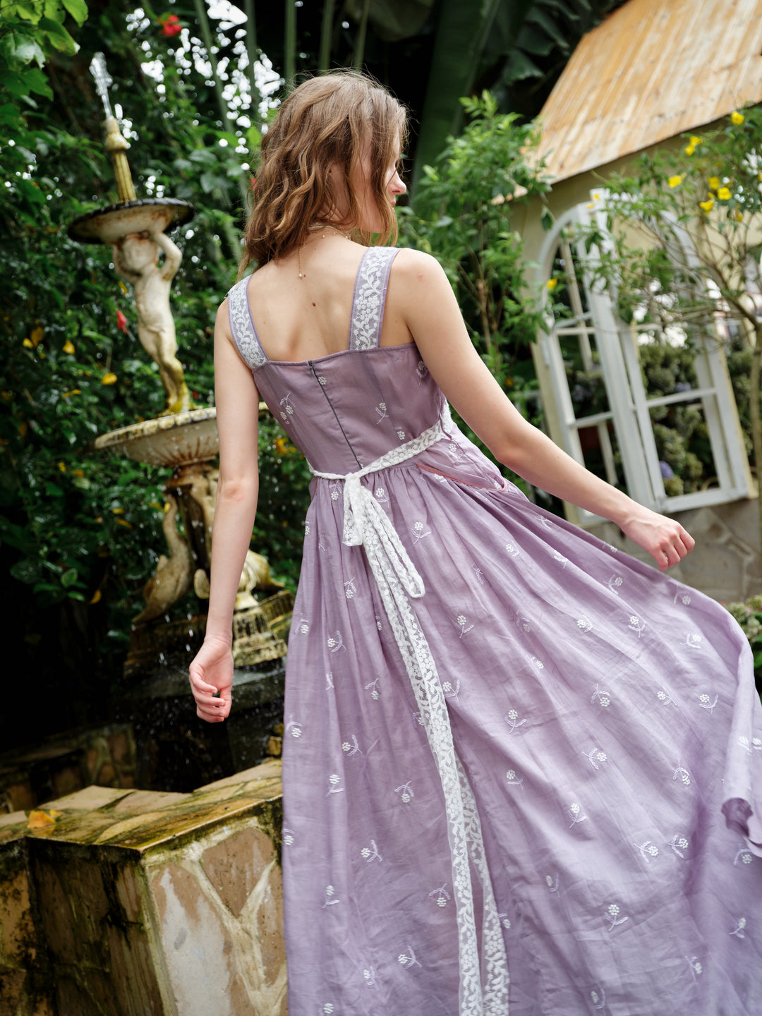 Juliet | Lace & Linen Dress Gown