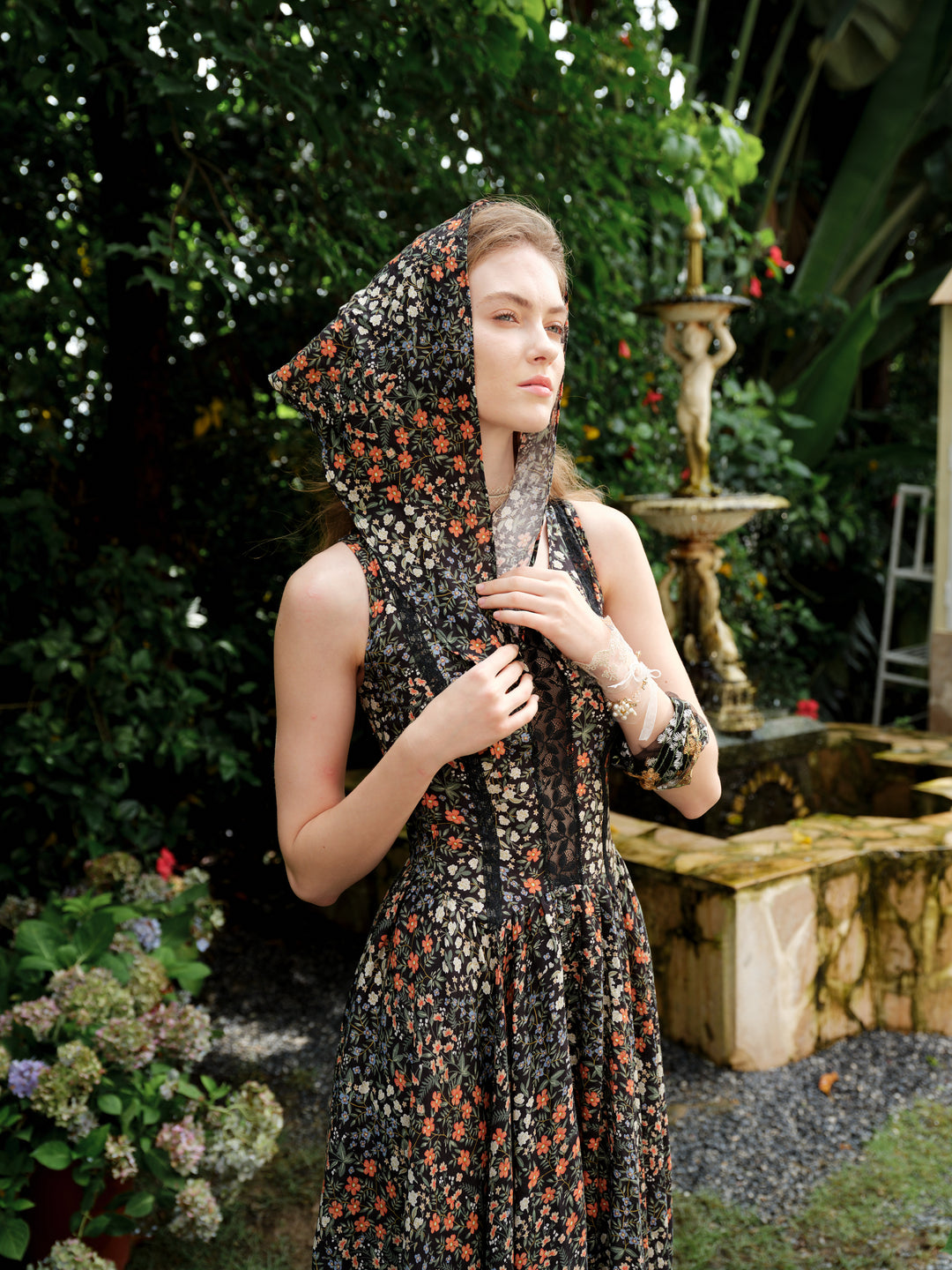 Vanille 18 | Jane’s Garden Dress