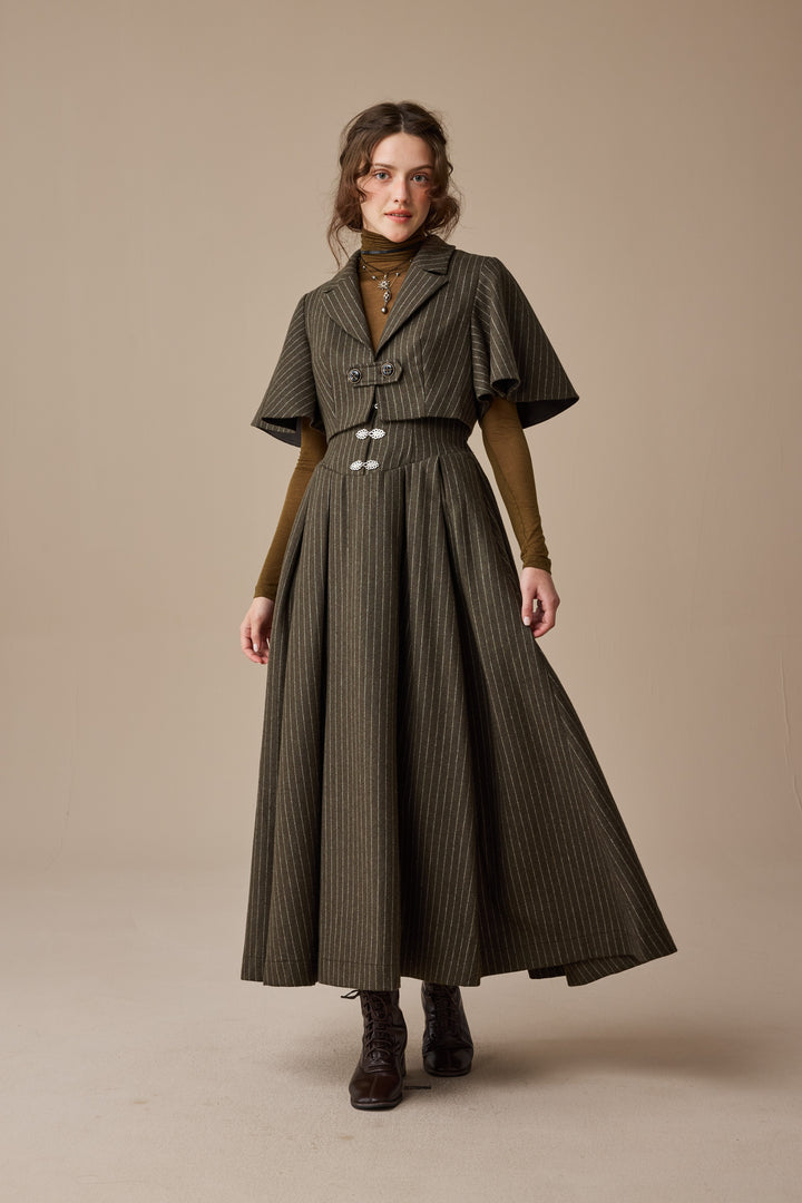 Clarise 22 |Retro Wool Skirt & Cape (2 pieces)