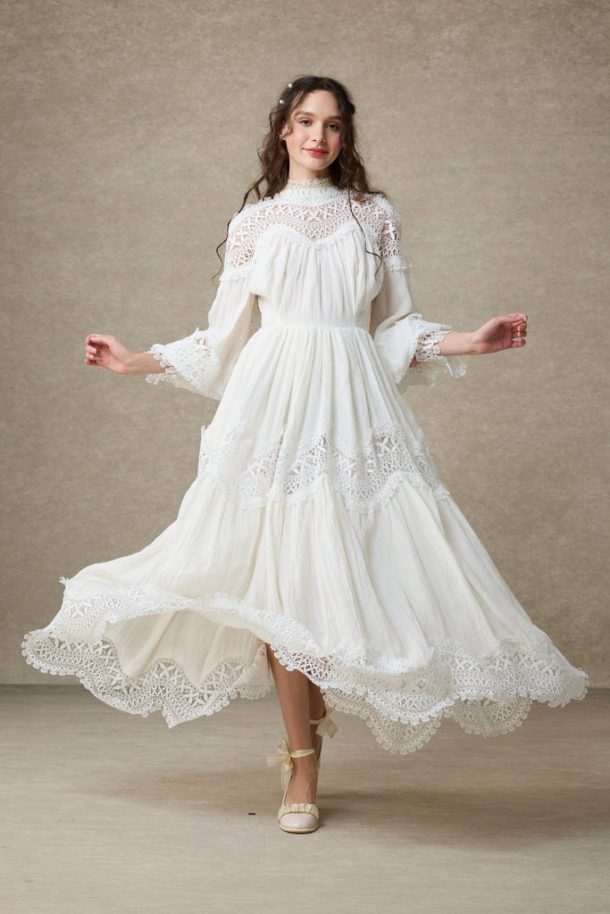 Pearlman 25 | Lace Linen Dress Gown – Linennaive