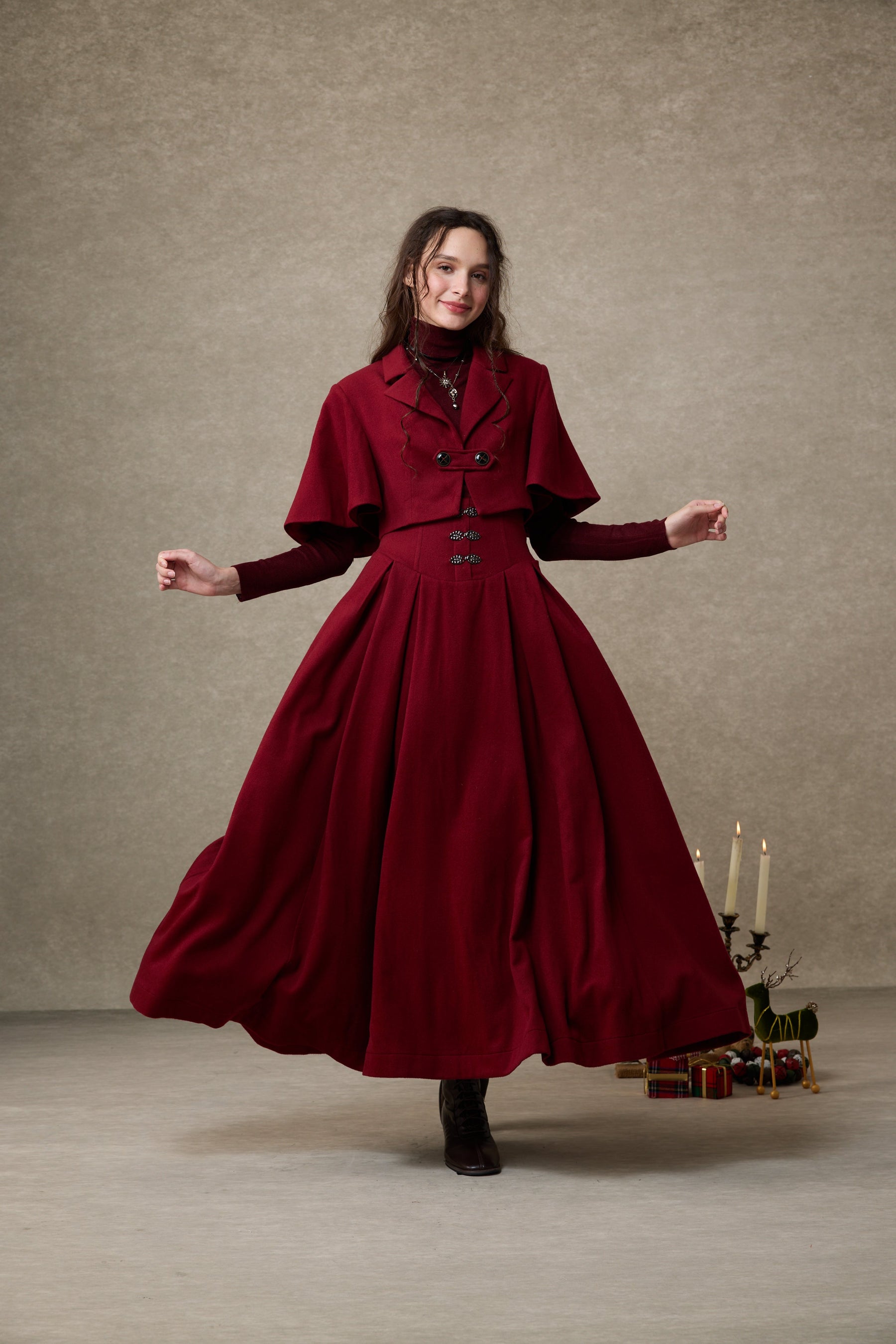 Clarise 22 |Retro Wool Skirt & Cape (2 pieces)