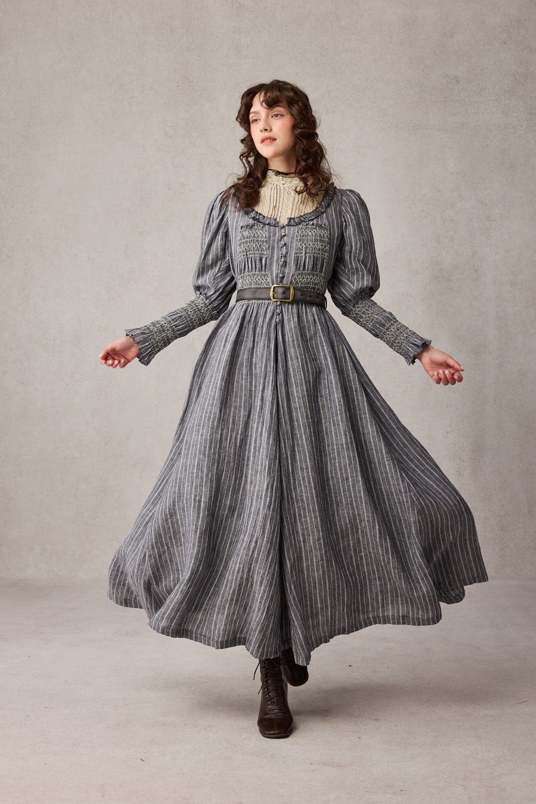 Jasmine 21 |smocking linen dress