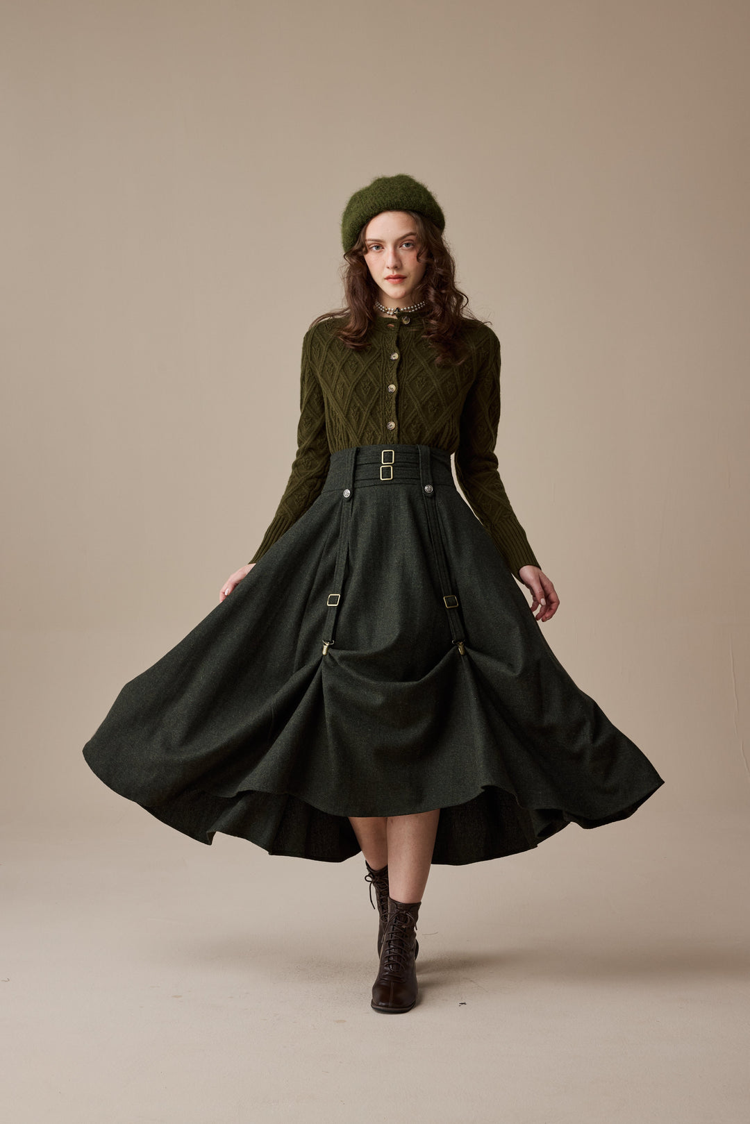 Cynthia 16 | Adjustable wool skirt