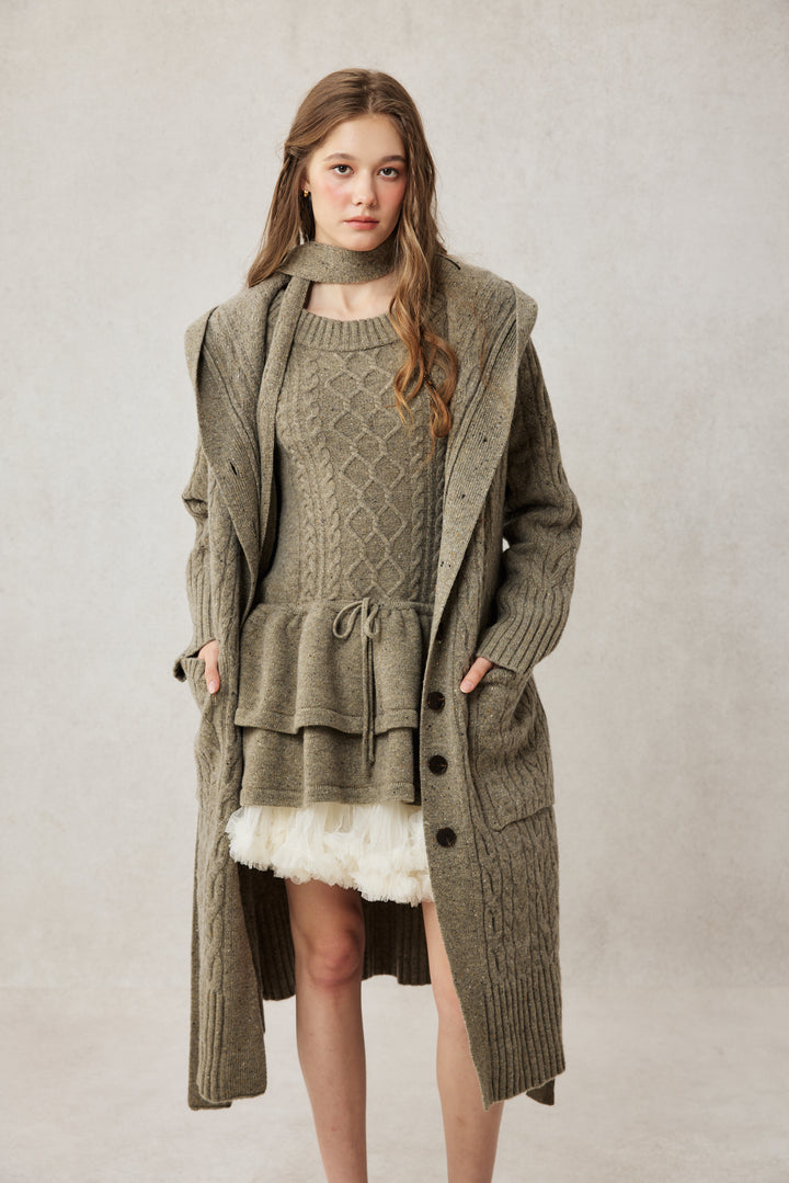 Hudson 15 | 100% wool hooded cardigan coat