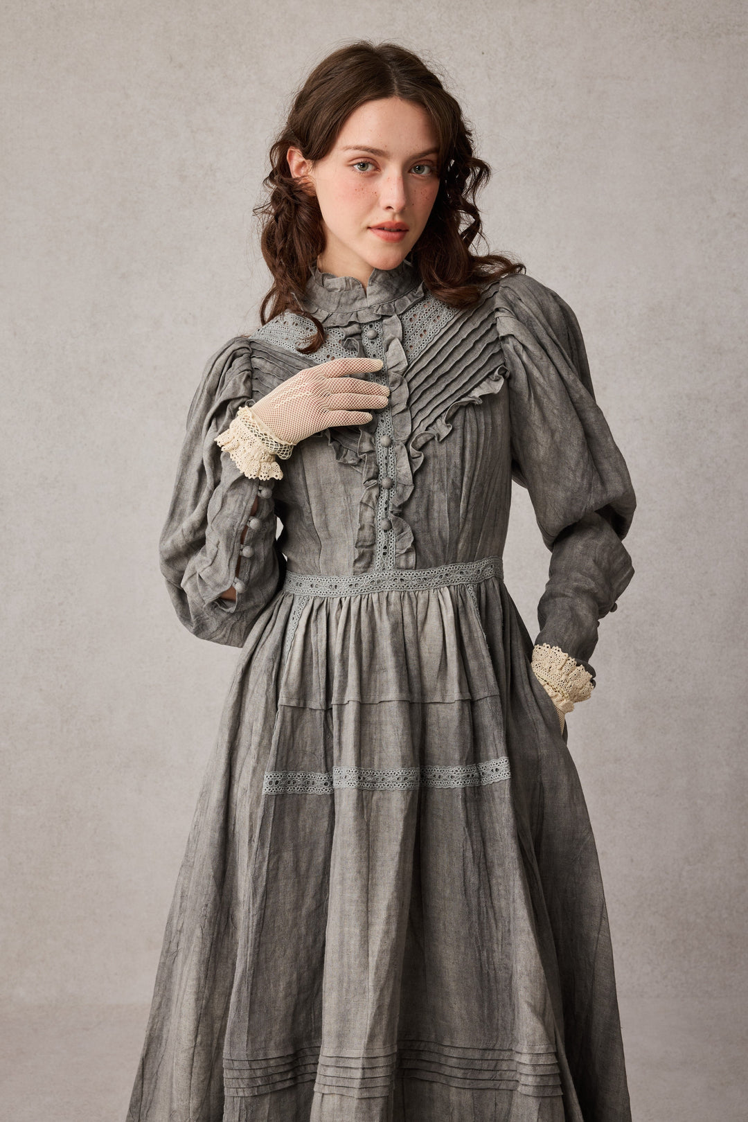 MARY 18 | VINTAGE LINEN DRESS GOWN Linennaive MARY 18 | VINTAGE LINEN DRESS GOWN Linennaive