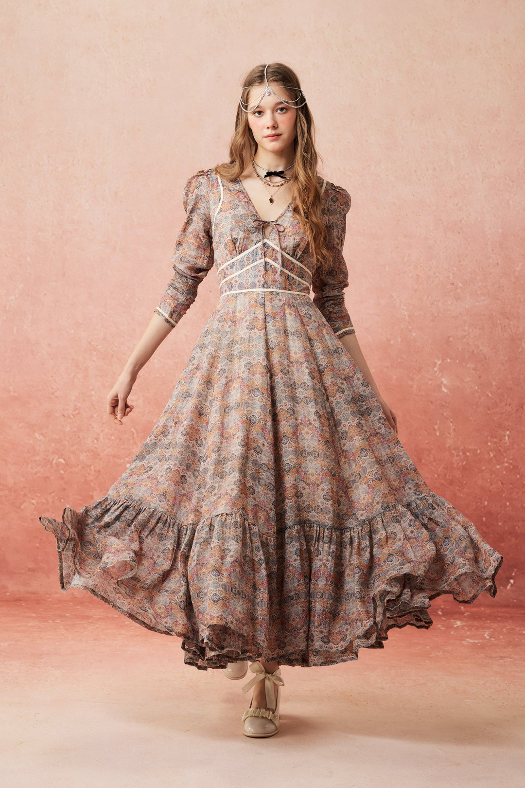 Chelse 19 |Longsleeved Linen Dress Gown Tan Floral / Xs Chelse 19 |Longsleeved Linen Dress Gown Tan Floral / Xs