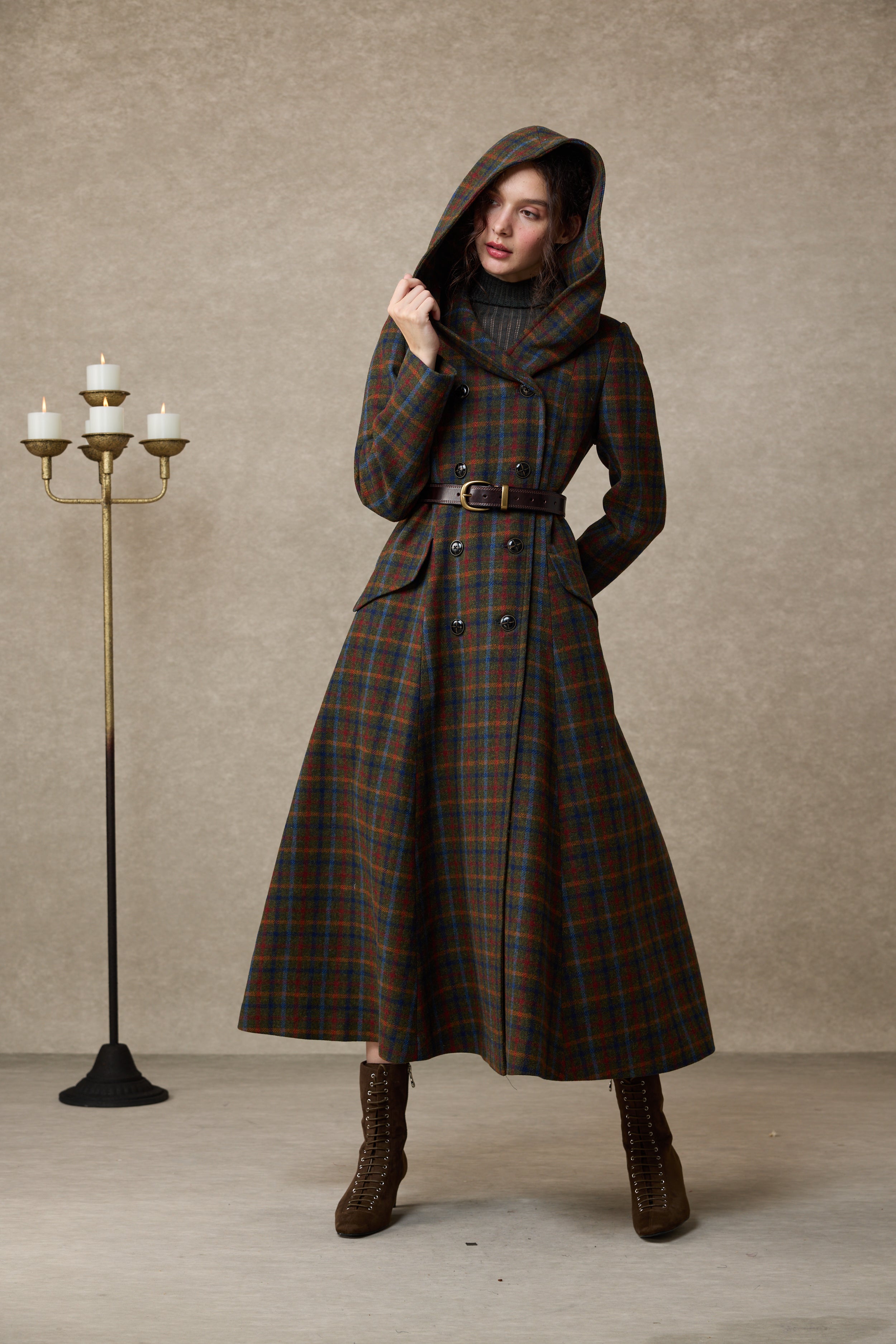 Trista 24 | 100% twill wool hooded coat – Linennaive