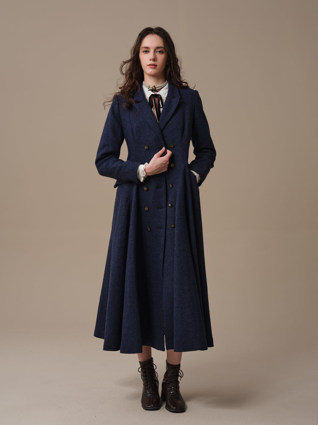 Mabel 01|Double breasted 100% wool coat