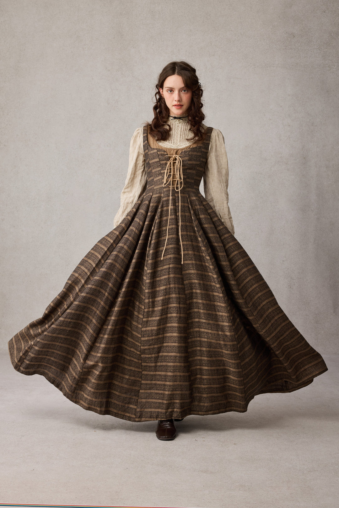 Alisa 25 | lace up linen dress