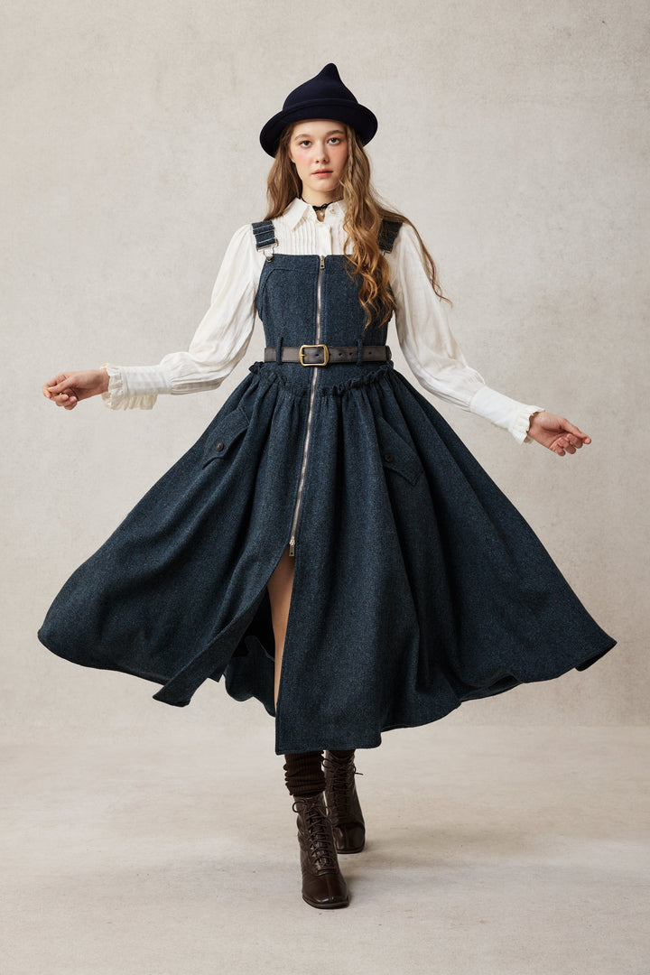 Tess 31 |100% Wool Halter Dress