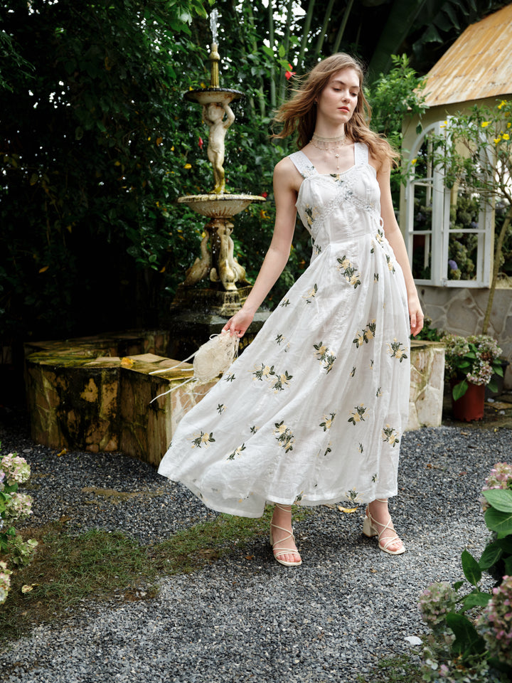 Juliet | Lace & Linen Dress Gown