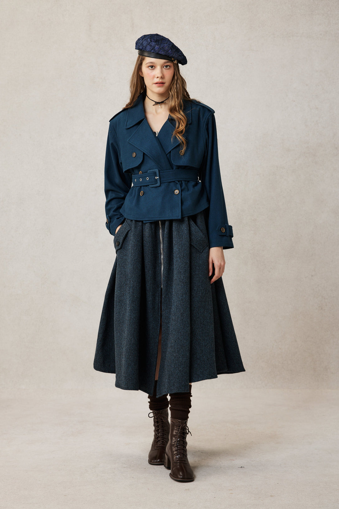 Moira 21 | 100% wool cropped trench coat