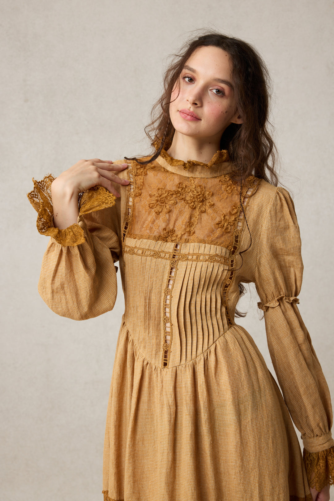 Beverly 31| victorian linen dress